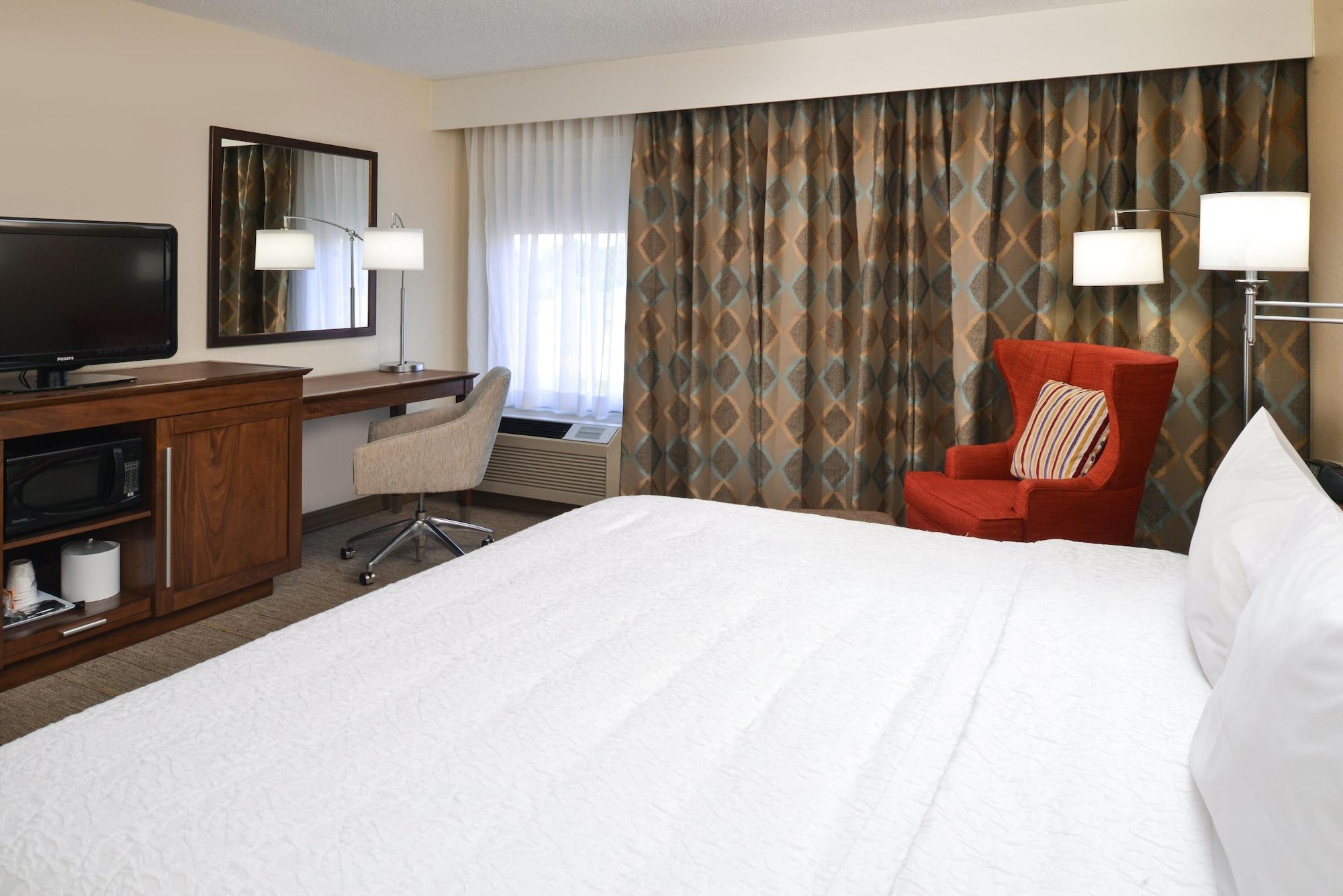 Hampton Inn Карбондейл Екстериор снимка