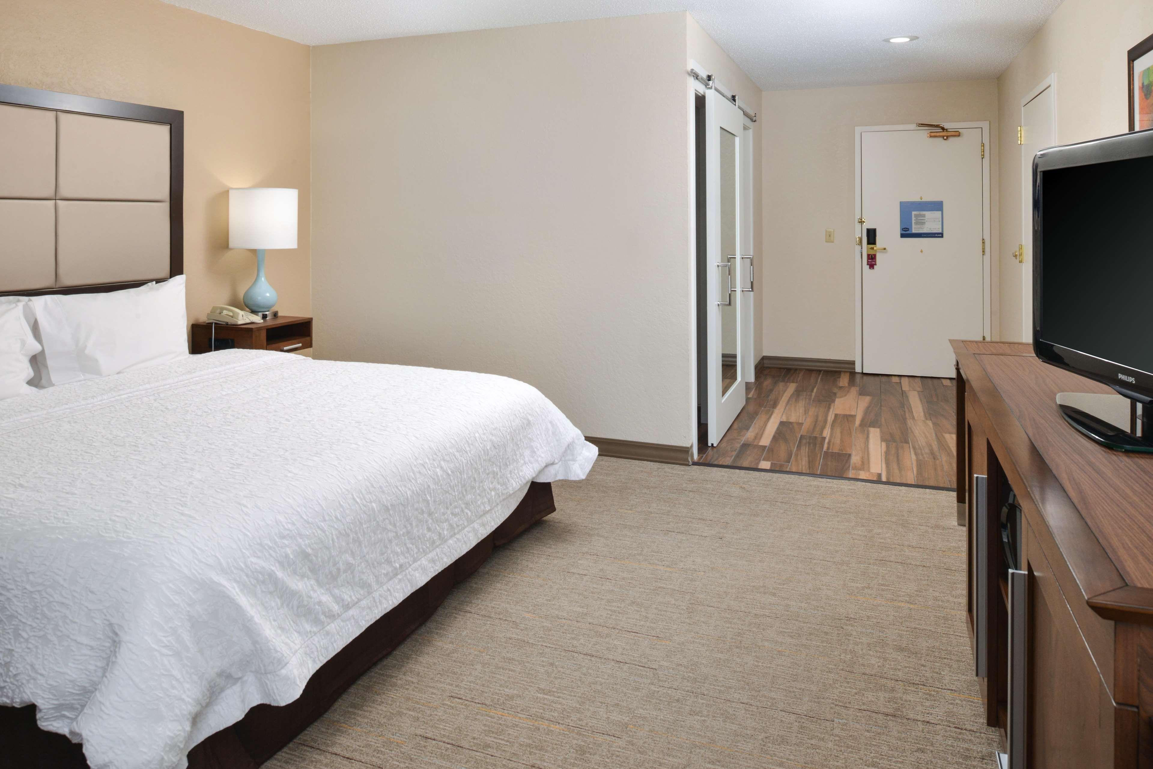 Hampton Inn Карбондейл Екстериор снимка