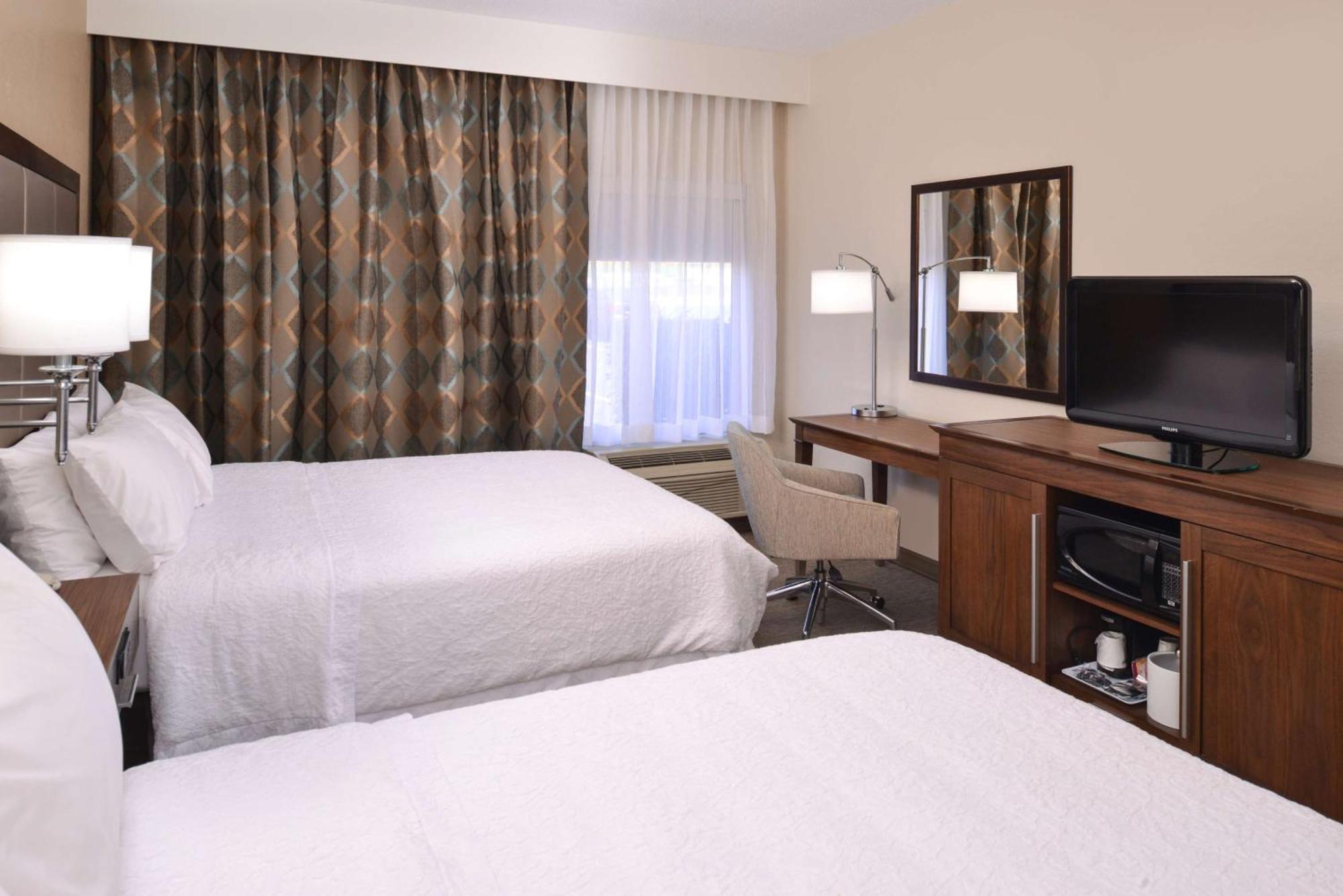 Hampton Inn Карбондейл Екстериор снимка