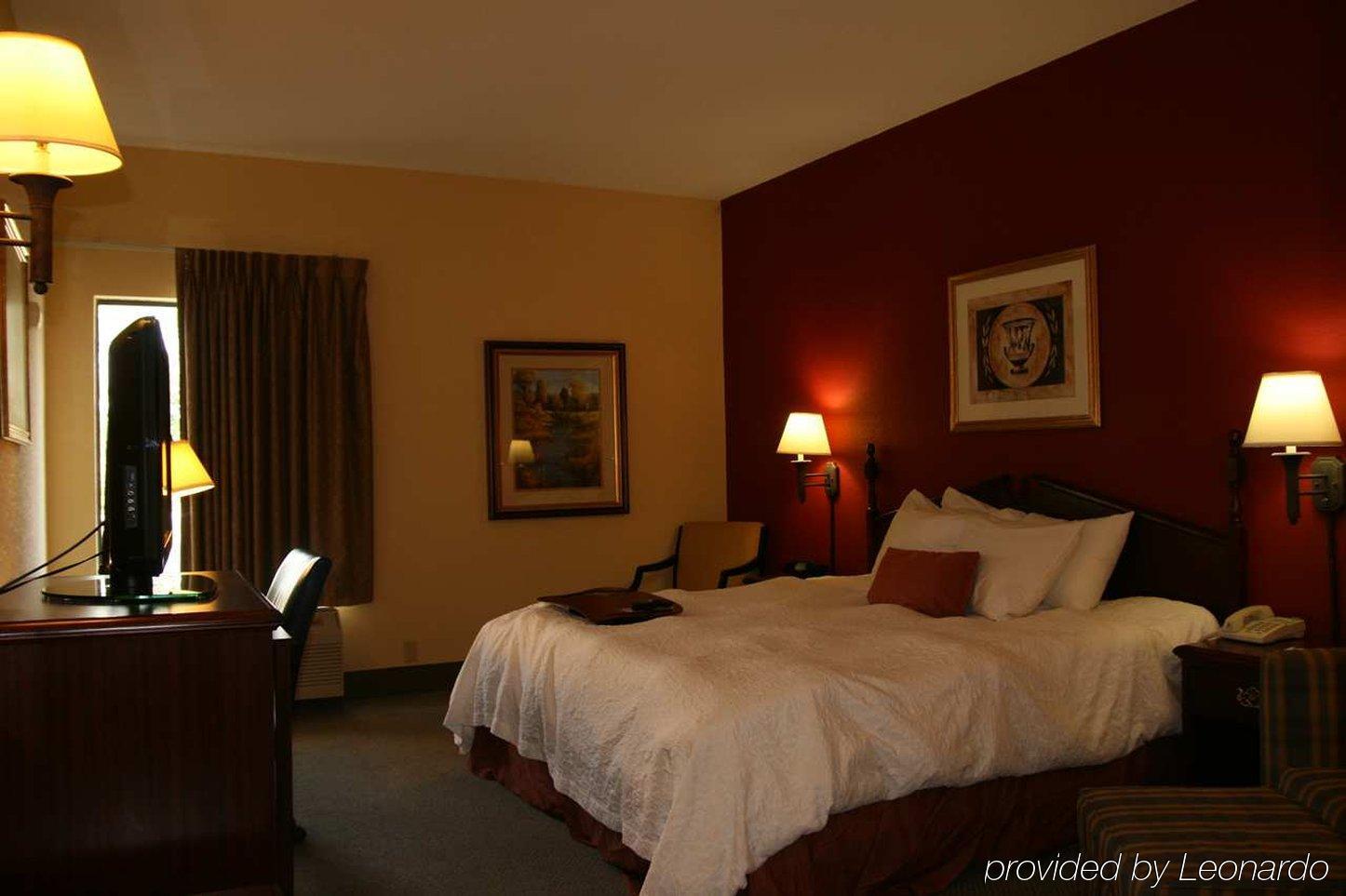 Hampton Inn Карбондейл Екстериор снимка