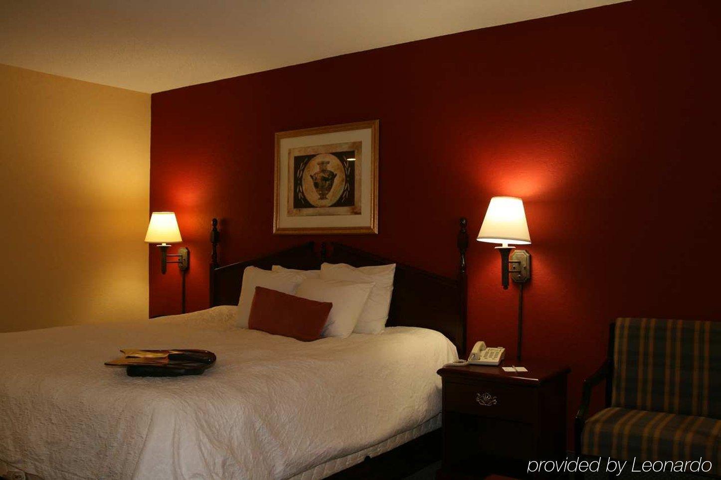 Hampton Inn Карбондейл Стая снимка
