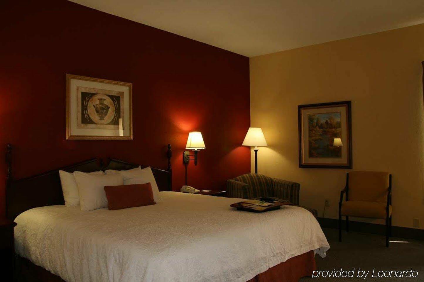 Hampton Inn Карбондейл Екстериор снимка
