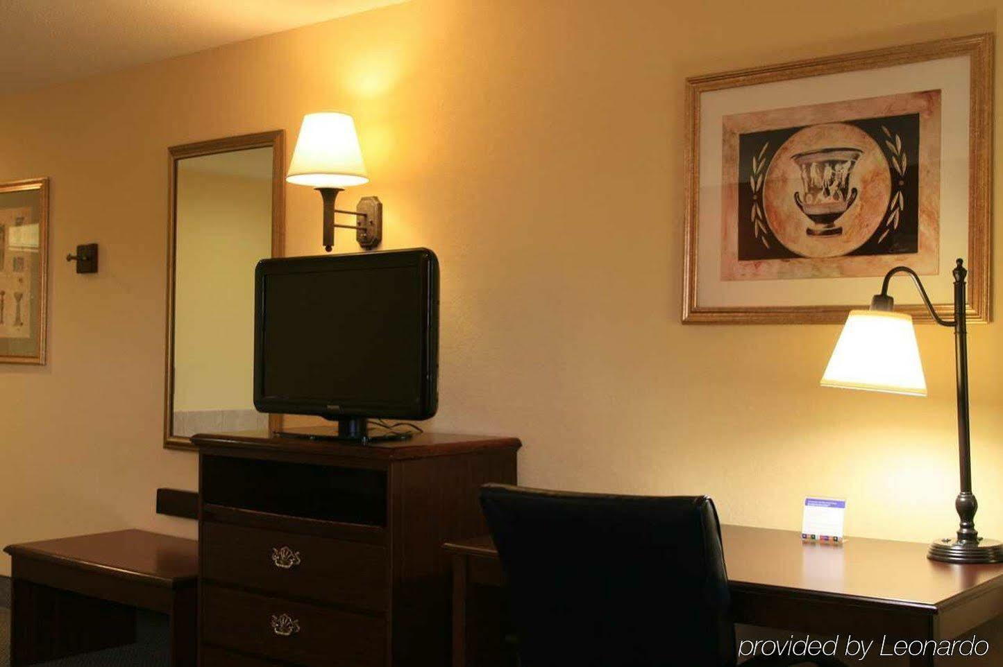 Hampton Inn Карбондейл Екстериор снимка
